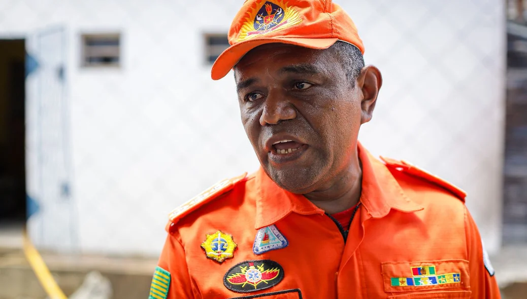 Corpo de Bombeiros fez o controle das chamas