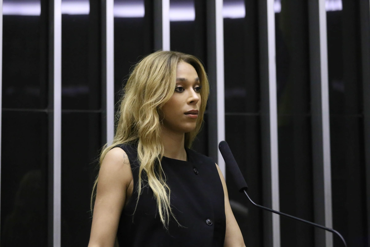 Deputada Erika Hilton