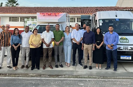 Deputado Dr. Francisco participa de entregas em São José do Peixe