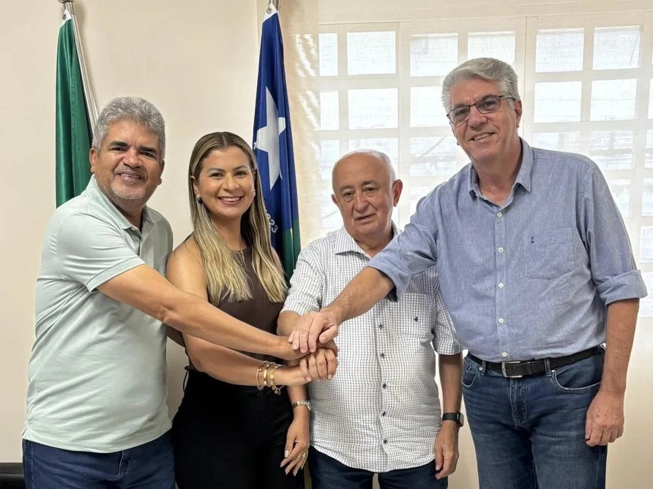 Deputado federal Júlio César conta com o apoio de 16 dos 19 prefeitos da região