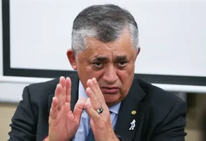 Ministro deve se reunir com Davi Alcolumbre para acelerar tramitação da escala 6x1