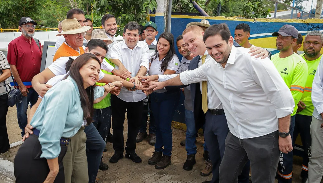 Entrega da revitalização da Ponte do Mocambinho