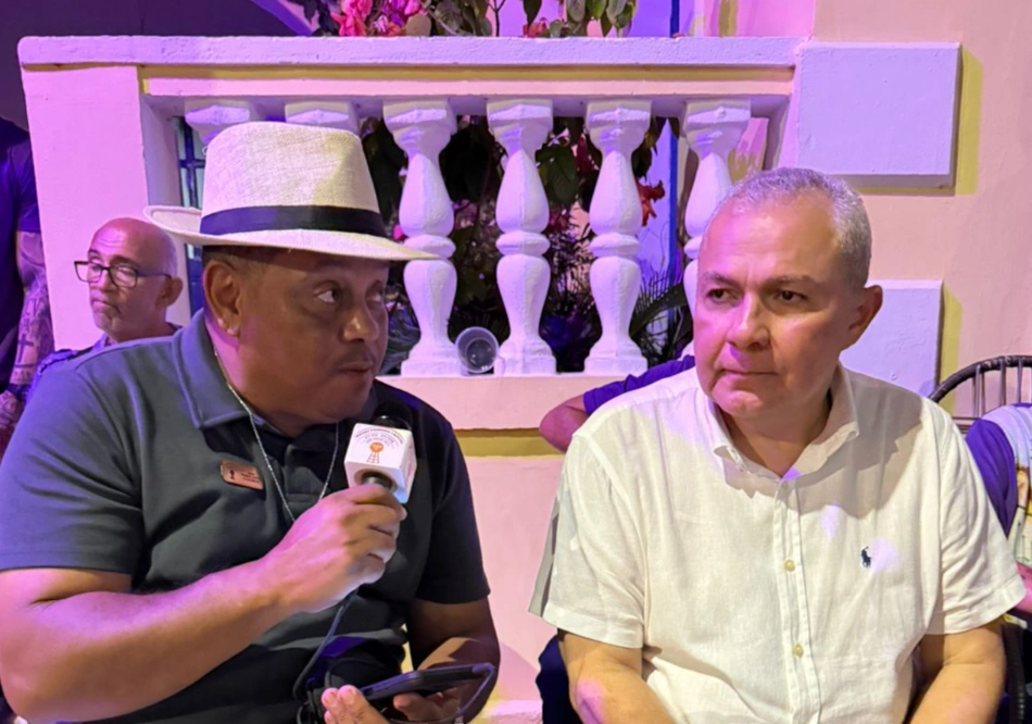 Entrevista com Toni Rodrigues