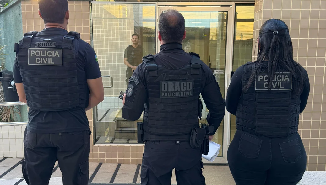 Equipes do DRACO na Operação Desarme