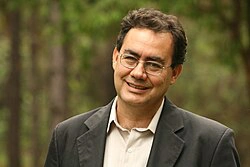 Escritor e psiquiatra Augusto Cury