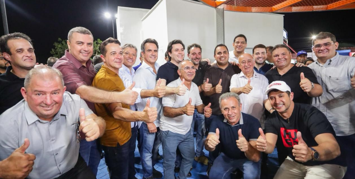 Evento de inauguração da Praça Coronel Manoel Evaristo