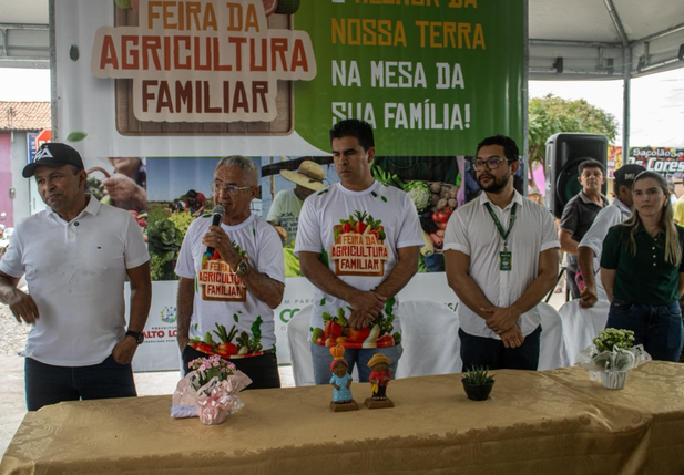 Feira da Agricultura Familiar fortalece economia local em Alto Longá