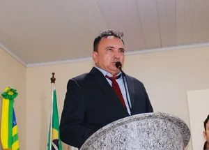Francisco José Bezerra, prefeito de Campo Grande do Piauí