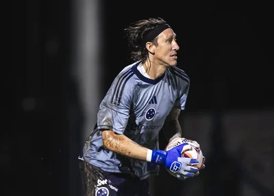 Goleiro Cássio