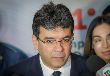 Governador Rafael Fonteles cria sistema digital de viagens para beneficiários do Passe Livre Intermunicipal