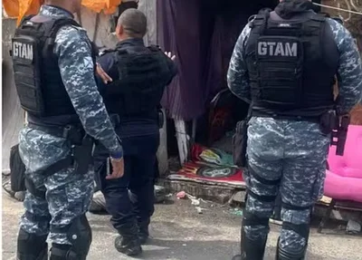 Guarda Municipal de Fortaleza prestando auxílio a mulher