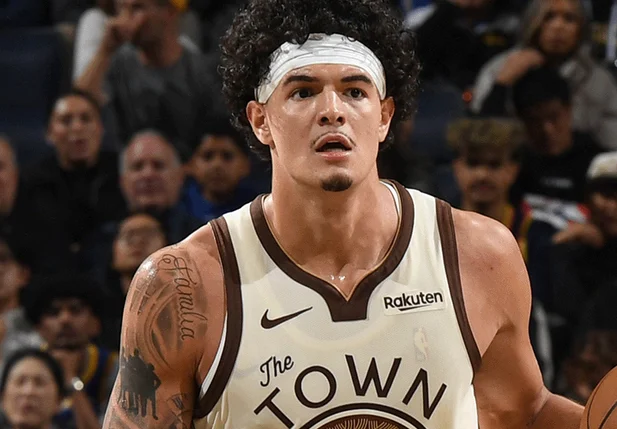 Gui Santos marcou 31 pontos, sua melhor marca na carreira, e ajudou os Warrios vencerem os Nets