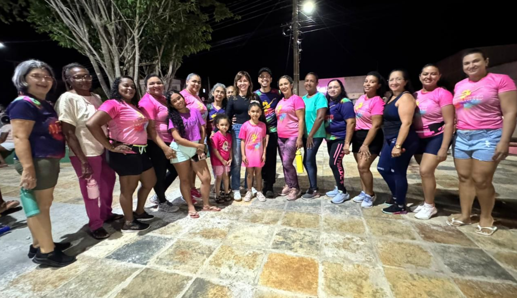 Inauguração da Praça da Igreja Nossa Senhora do Perpétuo Socorro na Avenida São José em Esperantina