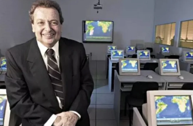 João Carlos Di Genio, empresário responsável pela criação do Grupo Objetivo e da Unip (Universidade Paulista).