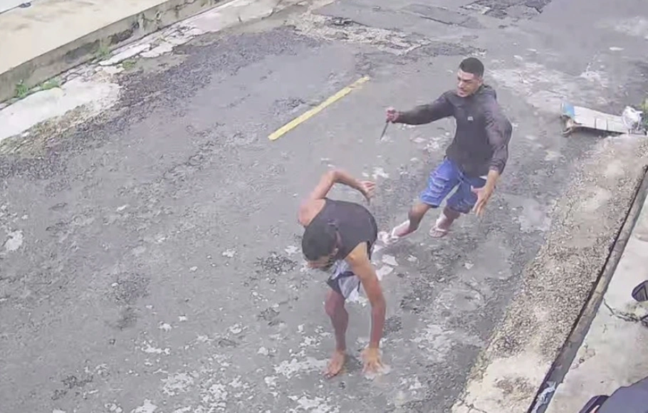 João Pedro foi flagrado por câmeras de segurança cometendo o crime contra Bruno Lima dos Santos