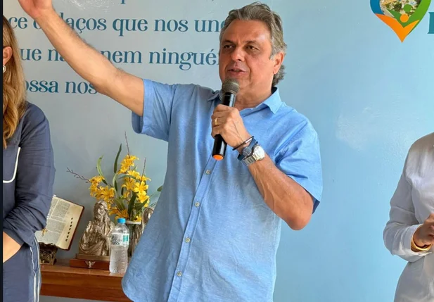 Júlio Arcoverde participa da inauguração de Casa de Apoio