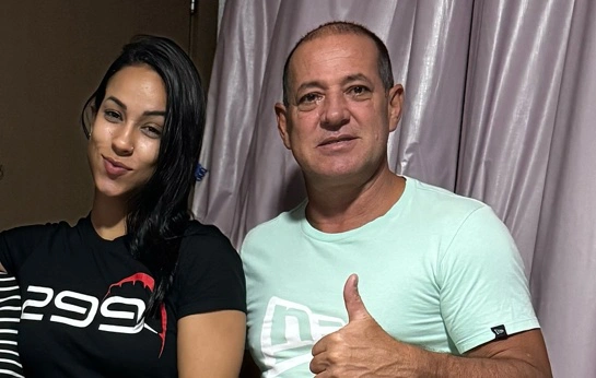 Karla Thaynnara e o pai José Carlos