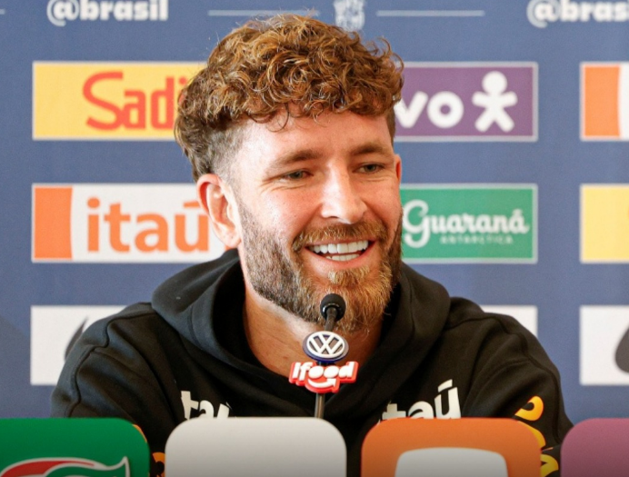 Léo Pereira