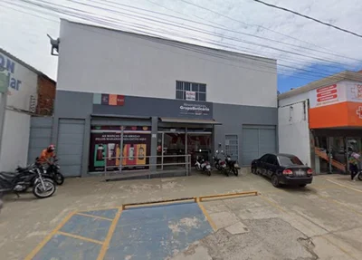 Loja de cosméticos foi atingida pelo fogo