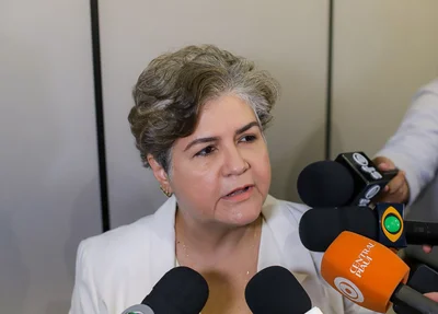 Lúcia Santos