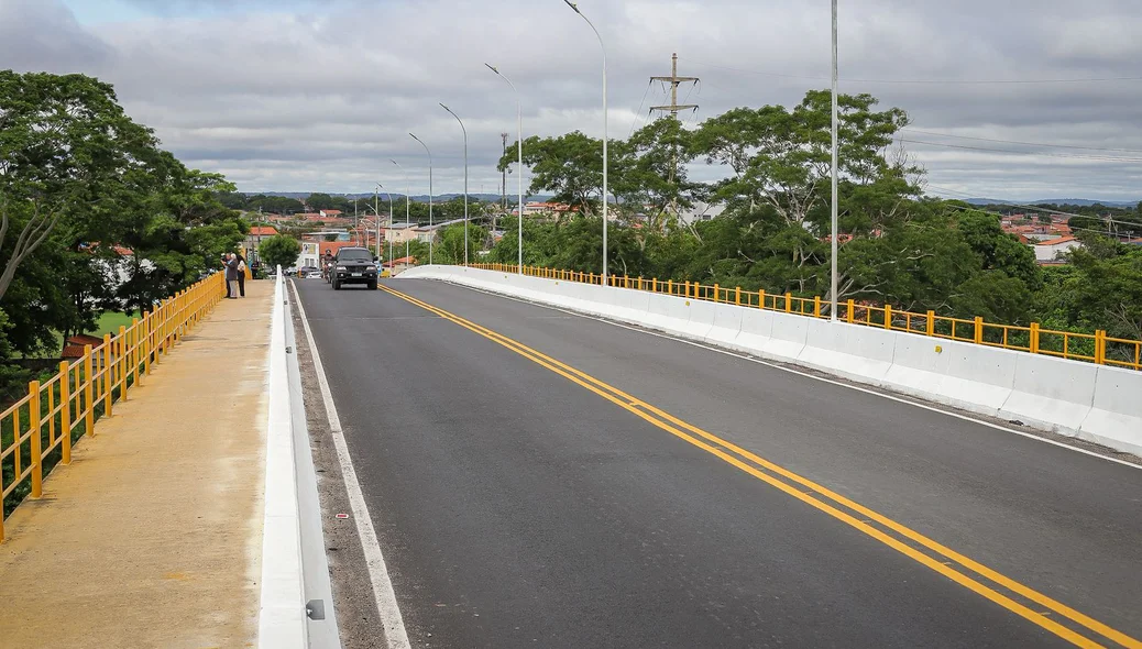 Melhorias na sinalização e no asfaltamento