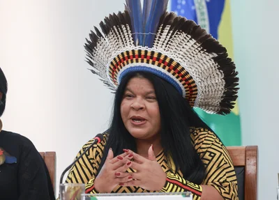 Ministra Sônia Guajajara