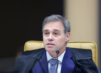 Ministro André Mendonça