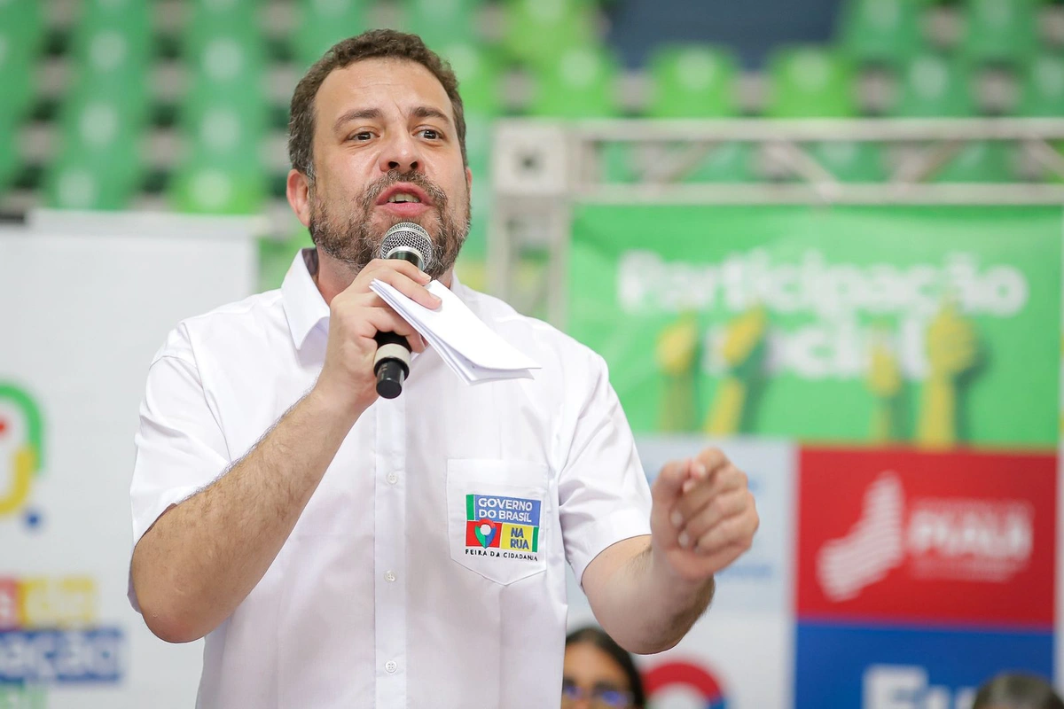 Ministro Guilherme Boulos