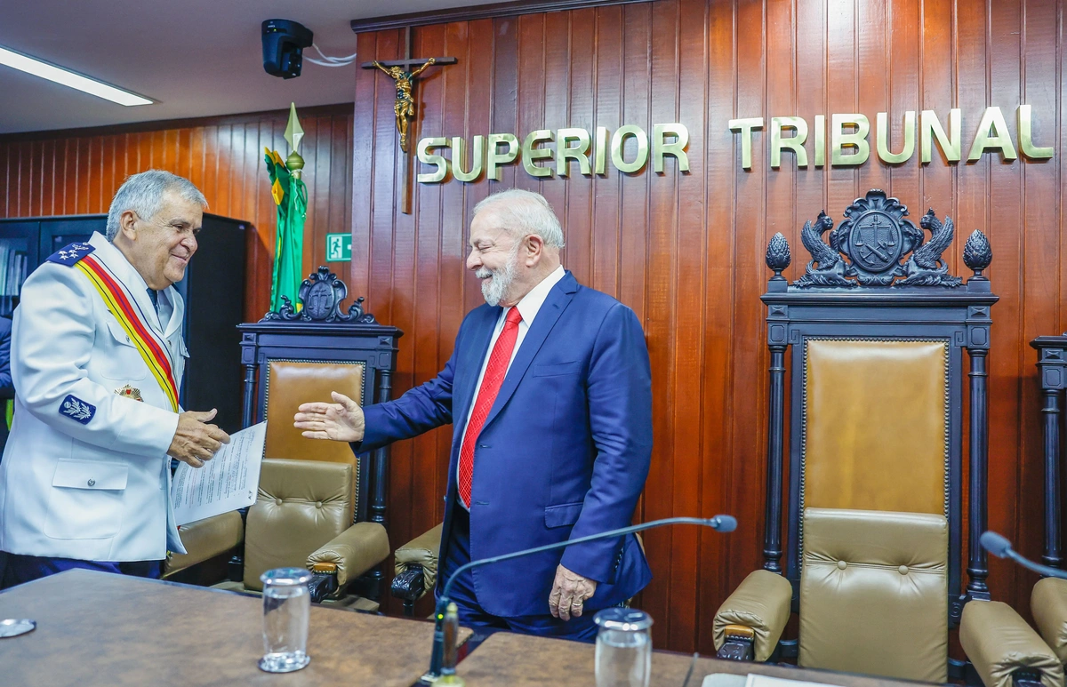 Ministro Joseli Parente Camelo e Lula