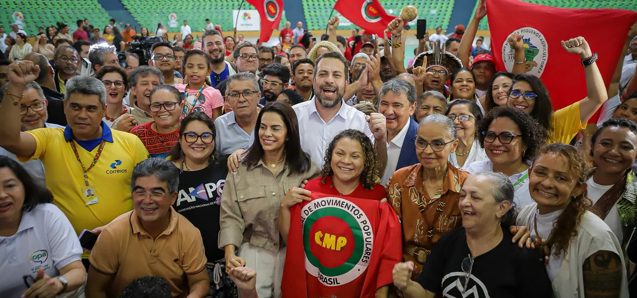 Ministros com representantes de movimentos sociais