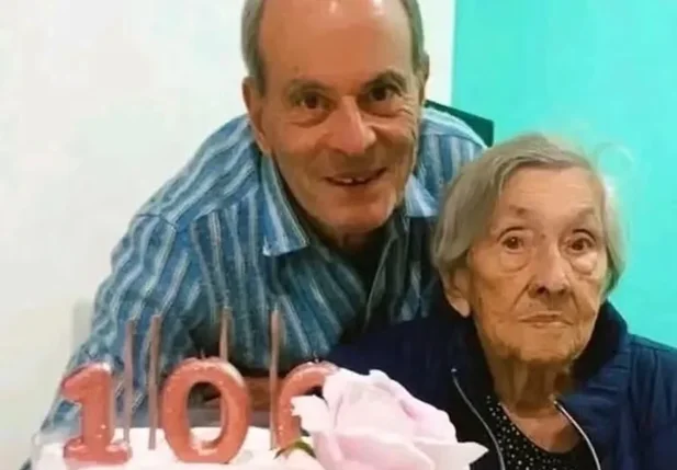 Ney Matogrosso com sua mãe