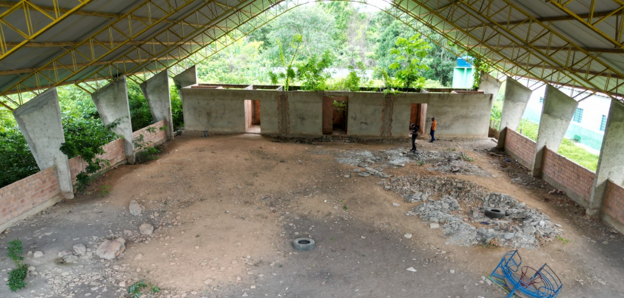 Obra abandona em Esperantina em gestão anterior
