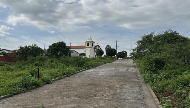Obra de pavimentação do Idepi em Oeiras chega a 60%