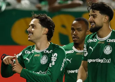 Palmeiras vence São Paulo e vai à final do Paulistão