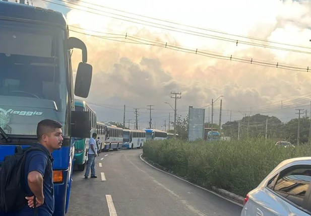 Paralisação dos motoristas do transporte intermunicipal do Piauí