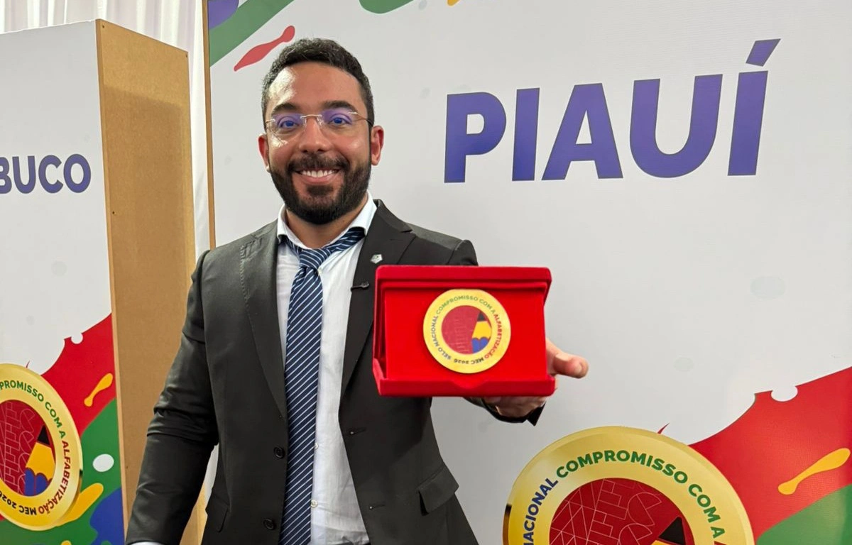 Parnaíba conquista Selo Ouro do Compromisso com a Alfabetização