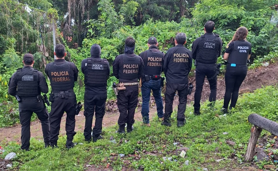 Policiais que atuaram na operação