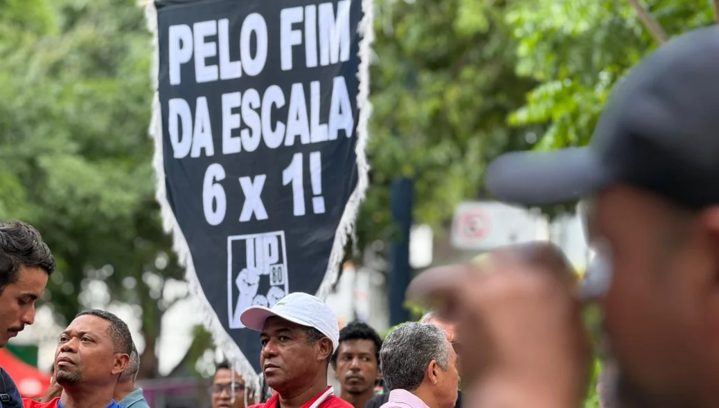 Populares pedindo o fim da escala 6x1