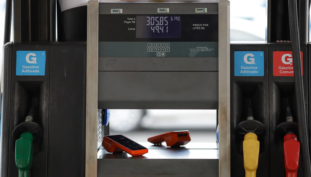 Preço da gasolina sobe novamente