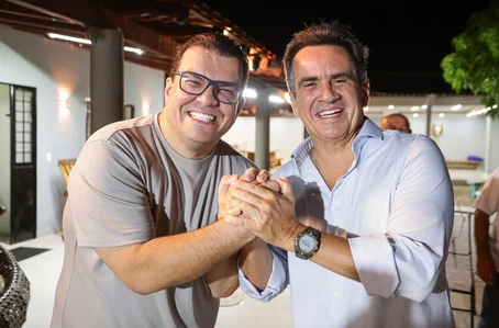 Prefeito de Passagem Franca com Ciro Nogueira