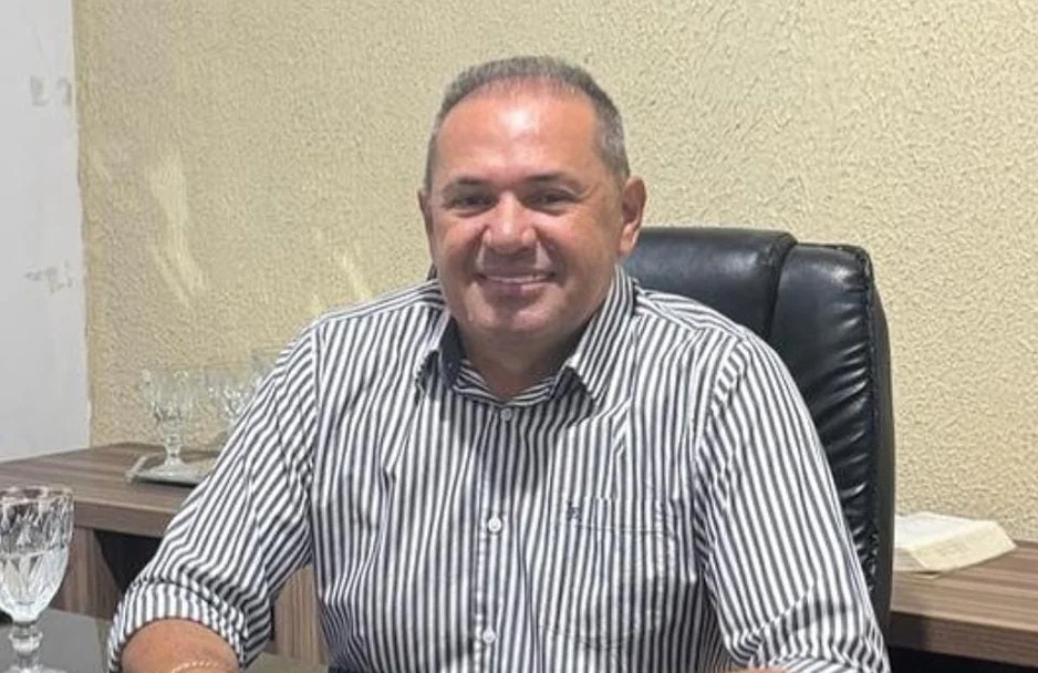 Prefeito de Prata do Piauí, Acelino Mendes de Moura, conhecido como Neto Mendes
