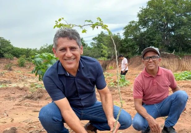 Prefeito Gilson Castro encerrou o lixão do município de João Costa