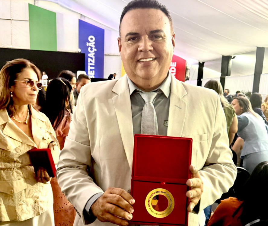 Prefeito Rogério Castro