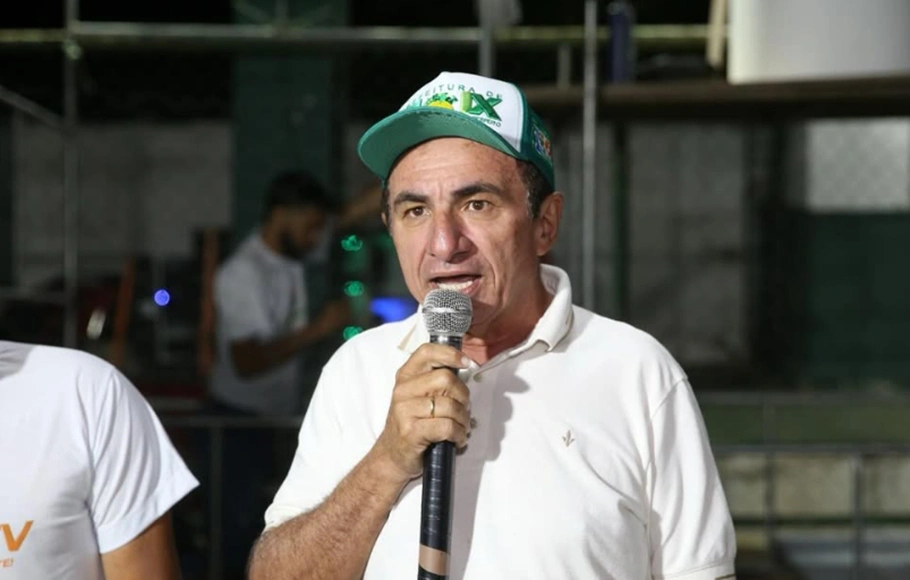 Prefeito Silas Noronha