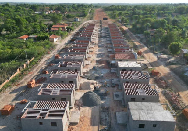 Prefeitura de Esperantina abre inscrições para financiamento de moradias do Residencial Themístocles Sampaio