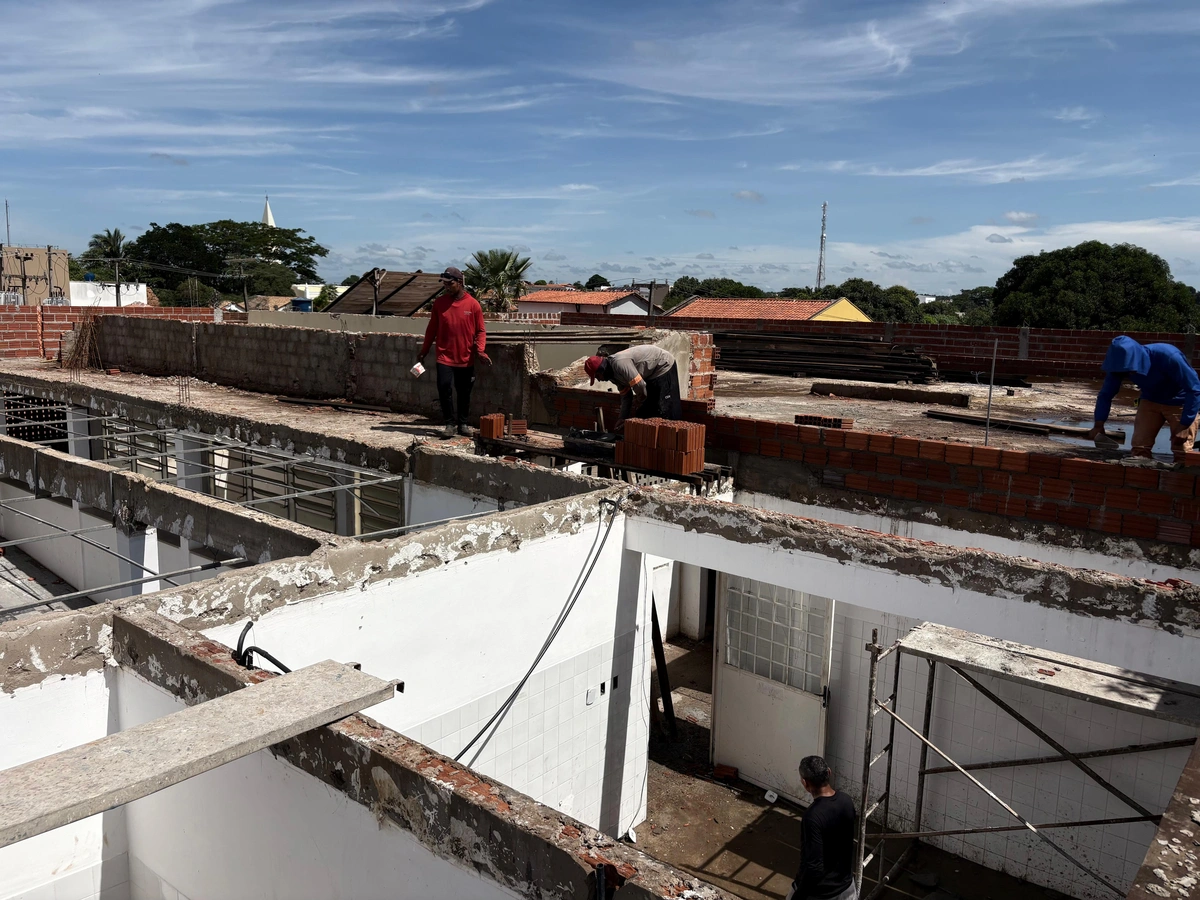 Prefeitura de Esperantina avança na construção do Centro Municipal de Saúde Especializado