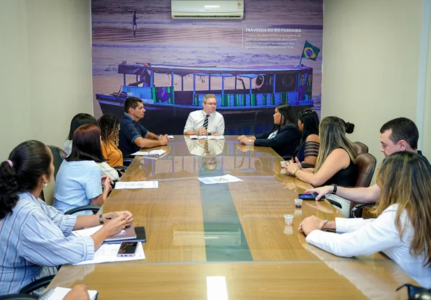 Prefeitura de Timon recebe comissão estadual