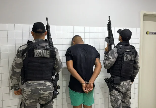 Prisão de W. R. S. S.