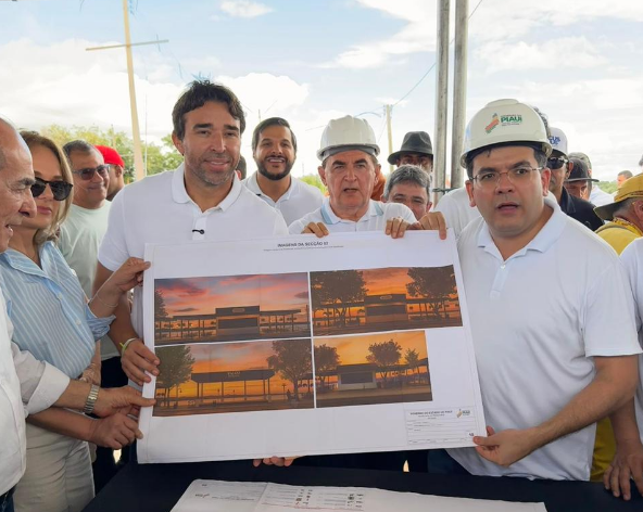 Rafael Fonteles, Marden Menezes e Antônio Reis visitam obras de revitalização do Cais da Beira Rio