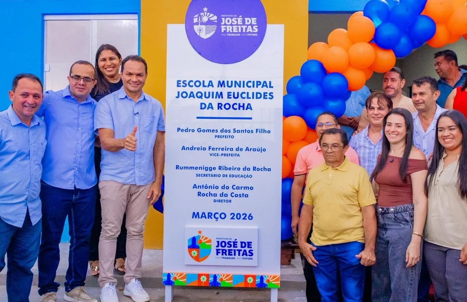 Reconstrução de escola